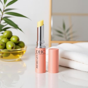 Labial con Aceite de Oliva Virgen DHC (1.5g)